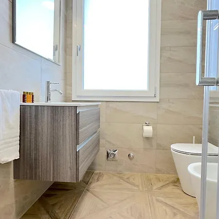 Apartment Laura - Relais Bologna